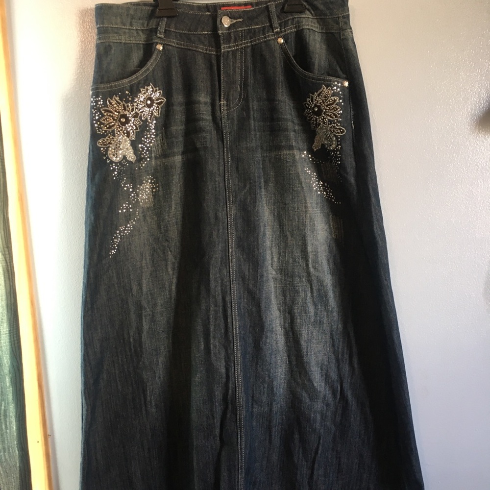 Style J Maxi Jean Skirt 12 (waist 32)